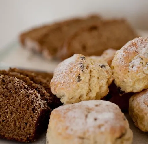 Oda ve Kahvaltı Tower